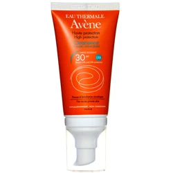 امولسیون ضد آفتاب کلینانس SPF30